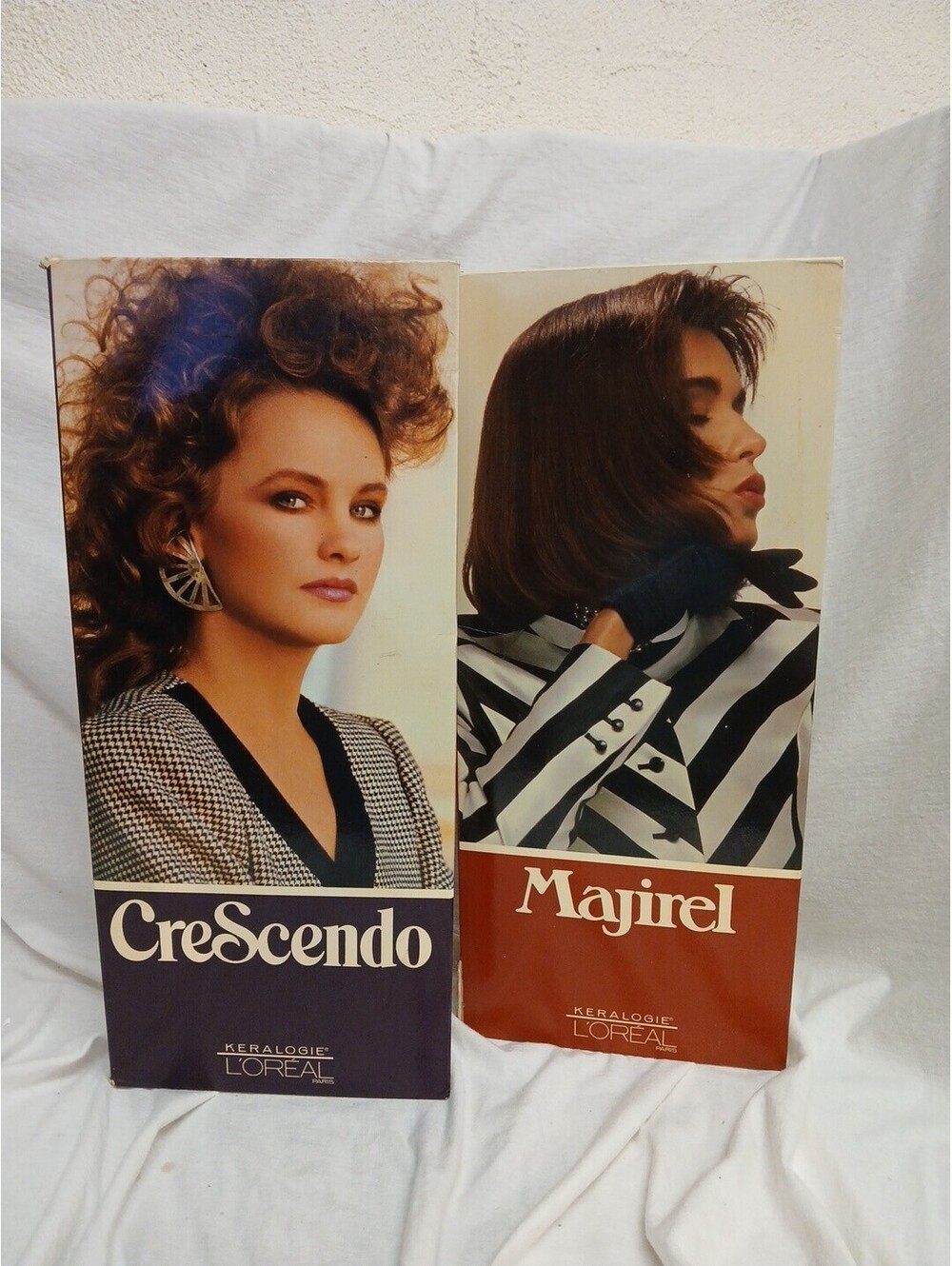 2 Vtg L'Oreal CRESCENDO MAJIREL Hair Color Shade Selector Chart Brochures SWATCH